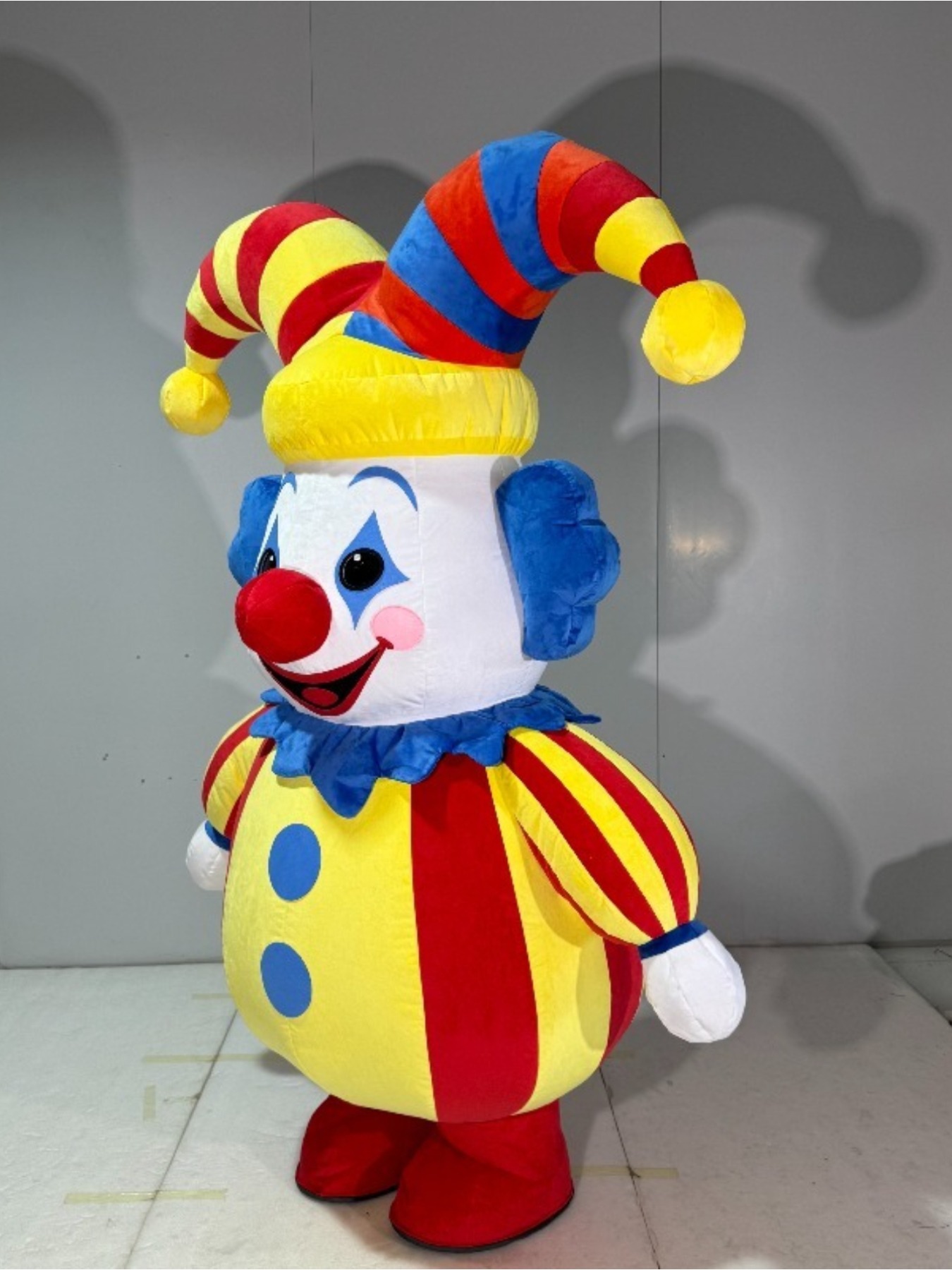 Inflatable Circus Clown Mascot - Event & Party Supply Photos 评论和价格
